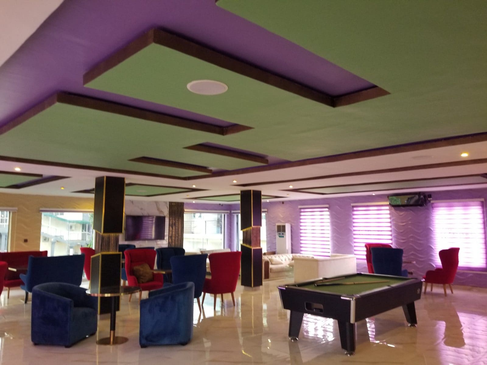 VIP Lounge