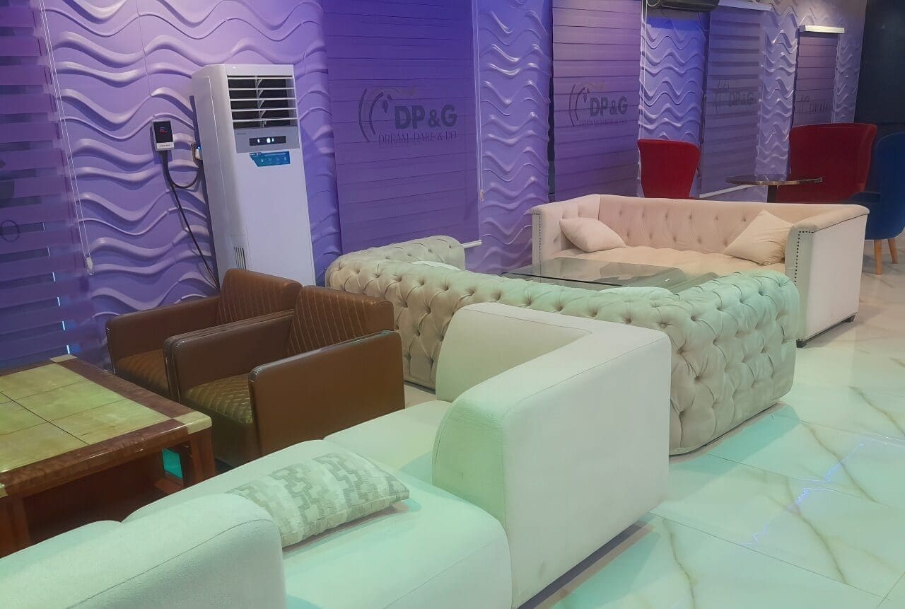 VIP Lounge